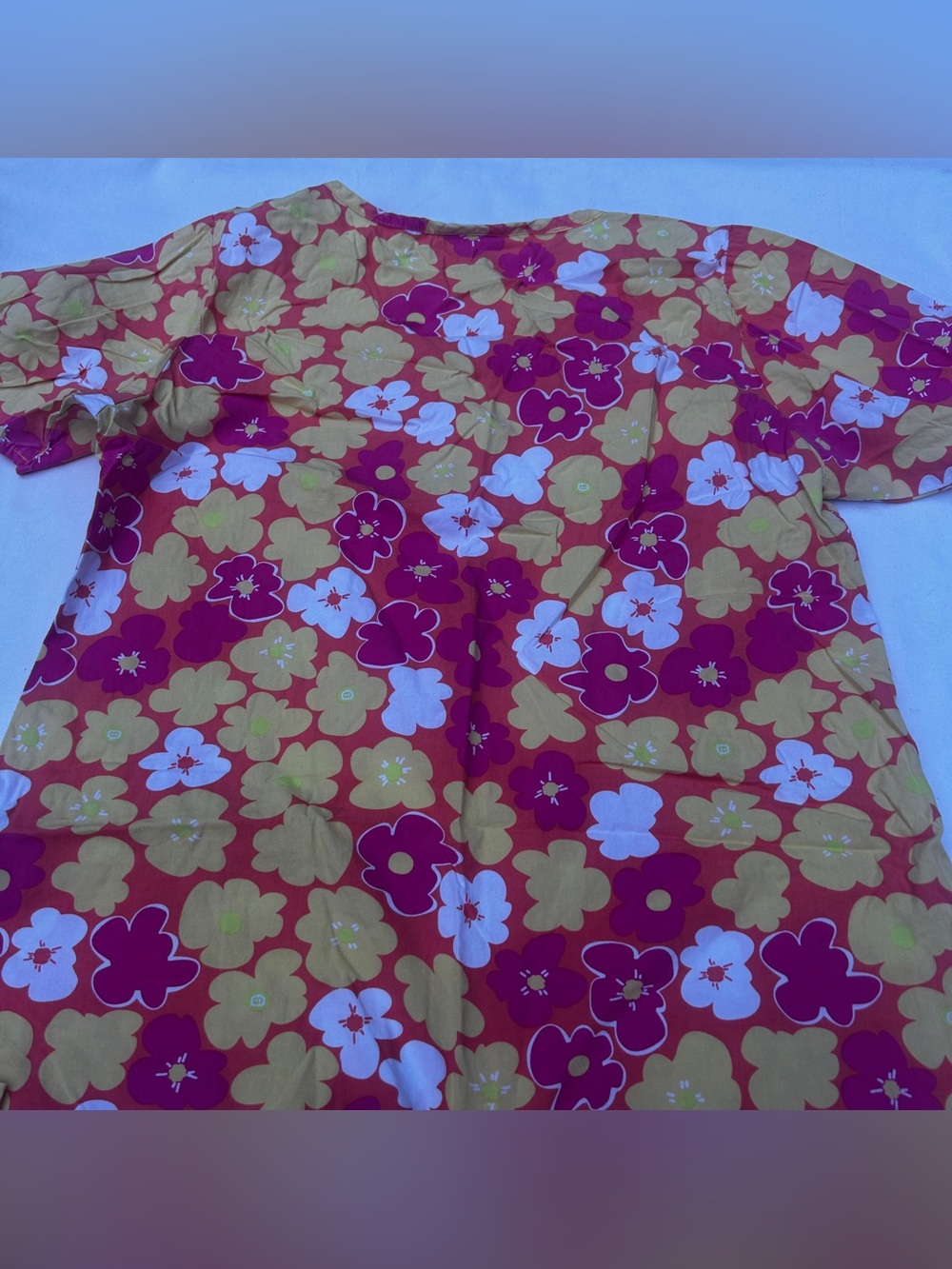 WonderWink Floral Print Scrub Top in Magenta, Mustard & White